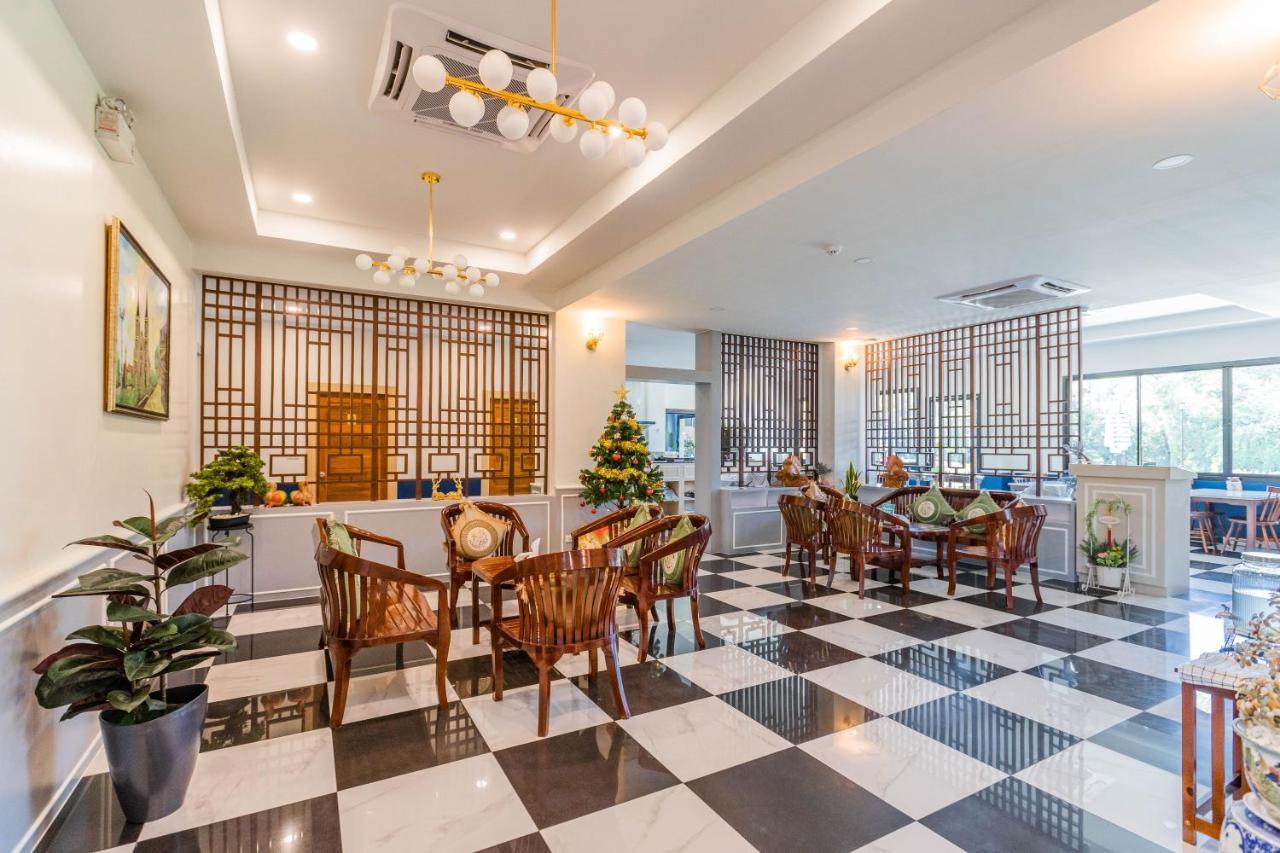 צ'נטאבורי Usabai Riverside Boutique Hotel מראה חיצוני תמונה