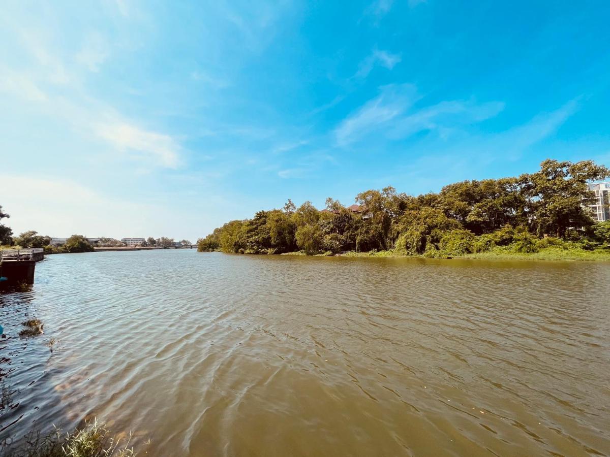 צ'נטאבורי Usabai Riverside Boutique Hotel מראה חיצוני תמונה
